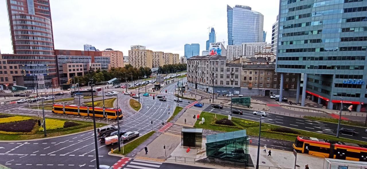 Top Apartamenty Centrum - Metro Rondo Onz Warszawa Eksteriør billede