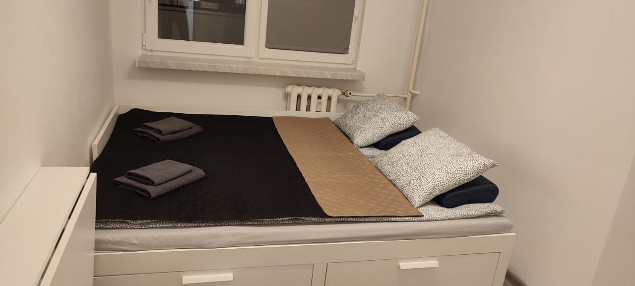 Top Apartamenty Centrum - Metro Rondo Onz Warszawa Eksteriør billede