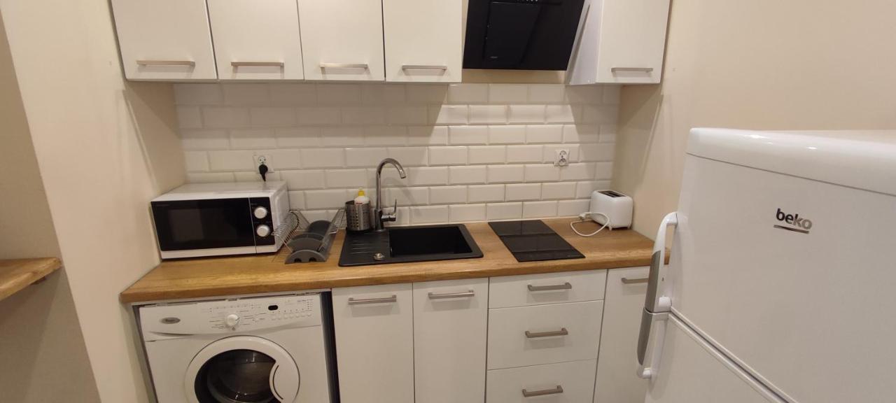 Top Apartamenty Centrum - Metro Rondo Onz Warszawa Eksteriør billede