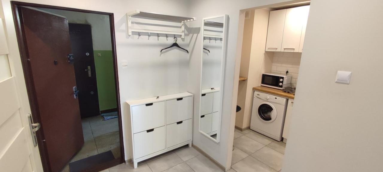 Top Apartamenty Centrum - Metro Rondo Onz Warszawa Eksteriør billede